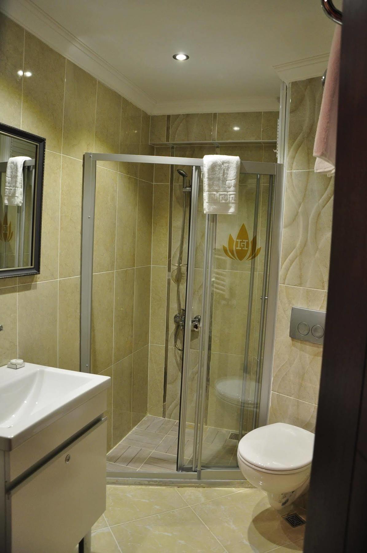 Guest House Harbiye Istanbul Exterior photo
